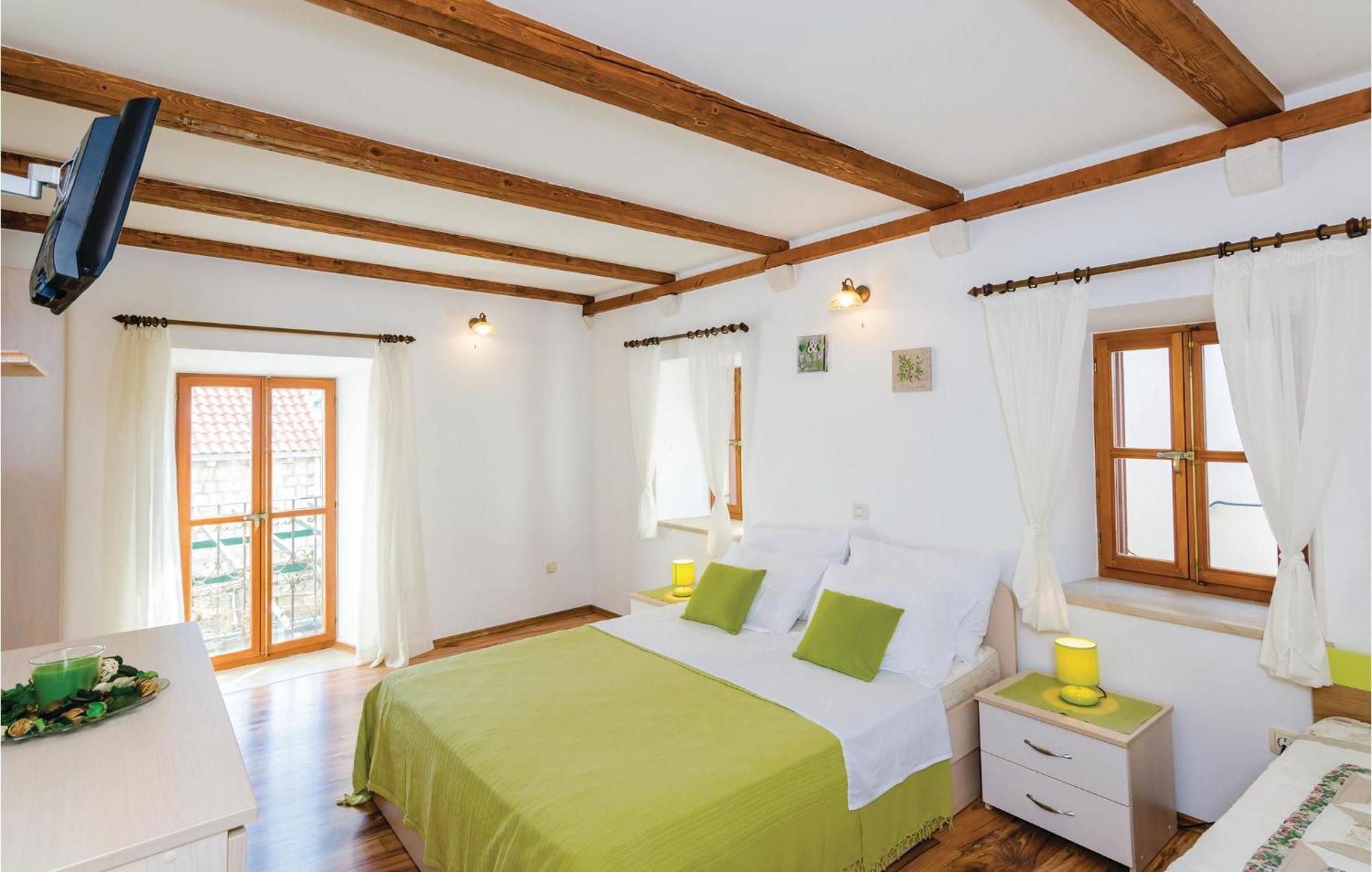 Cozy Home In Slano With Wifi Екстериор снимка