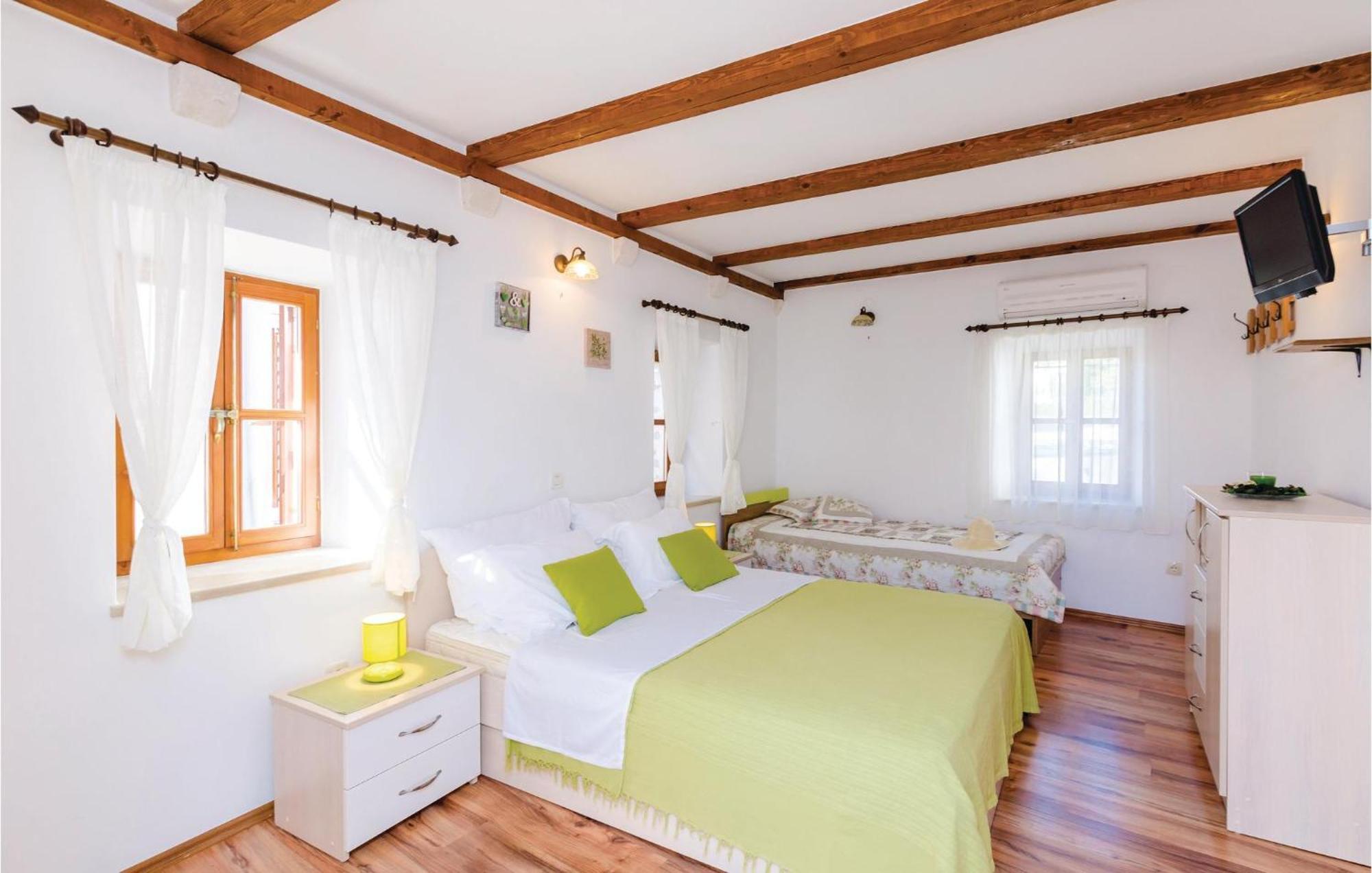 Cozy Home In Slano With Wifi Екстериор снимка
